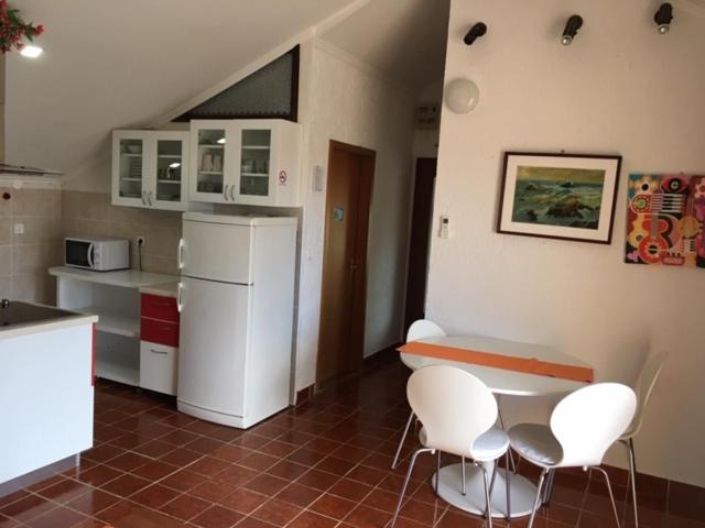Apartments And Rooms Vesna Novalja Exterior photo